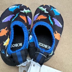 NWT Robeez Sharks Aqua Socks/Shoes. Size 2 (3-6 months).